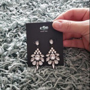 2 Pair of Vintage Pearl and Chandelier Drop Earrings